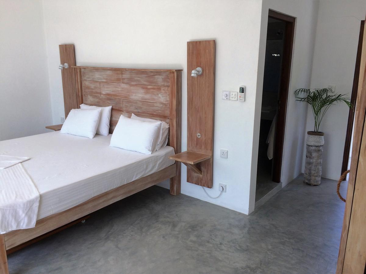 Jippie The Villa Hikkaduwa Ngoại thất bức ảnh