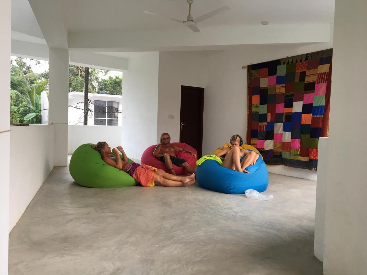 Jippie The Villa Hikkaduwa Ngoại thất bức ảnh